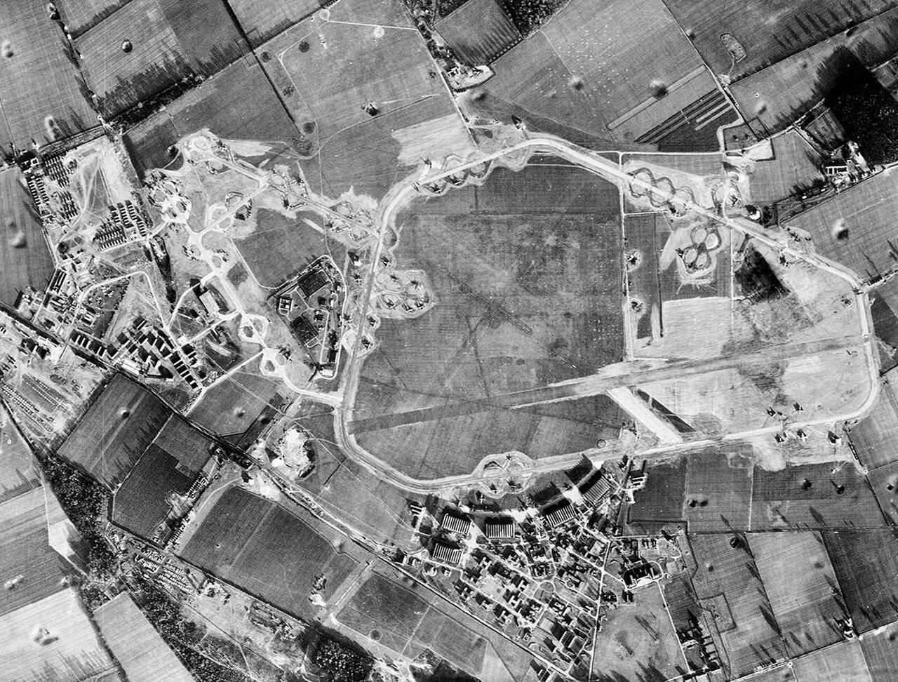 Aerial photograph of RAF Honington, 1944