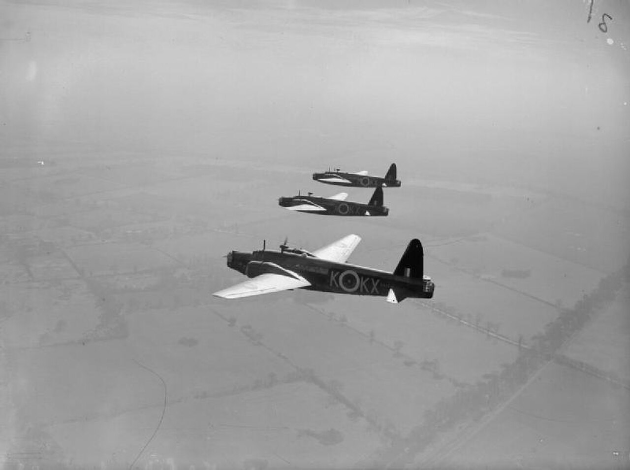 The same 311 Squadron formation from another angle